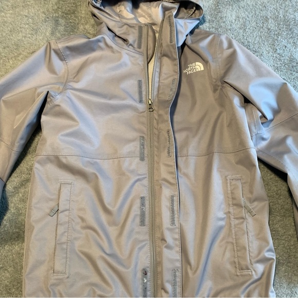 The North Face Jacket M 10/12 Youth Dryvent Gray Hoodie Windbreaker Full Zip - Picture 5 of 16